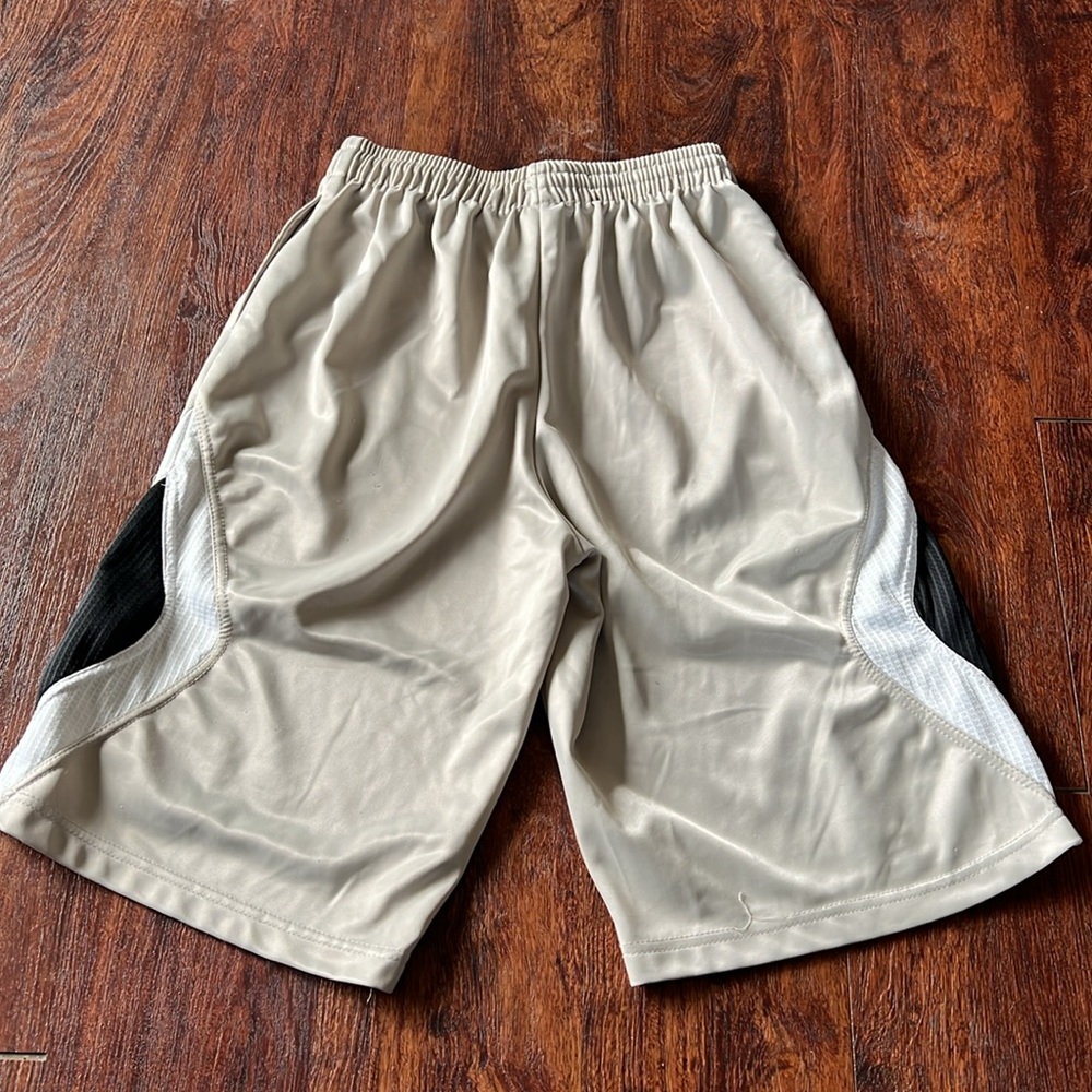 Jordan shorts - Picture 7 of 7